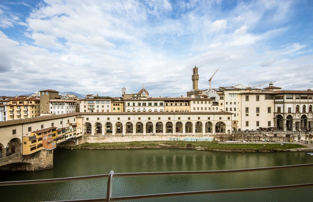 Ponte Vecchio Terrace Apartment Florence Bilik gambar